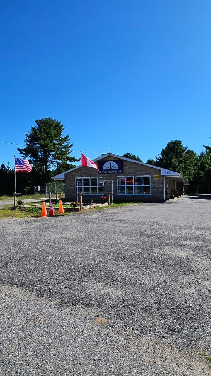 Super Nights Inn Sault Ste. Marie Kültér fotó